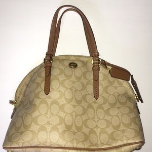 Coach Tote. Authentic